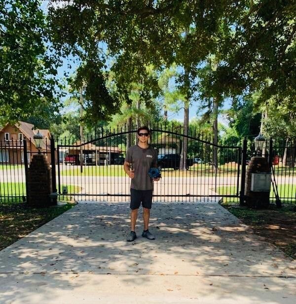 Driveway gate installation in Willis TX